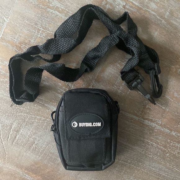 Black Camera Case - Picture 1 of 4